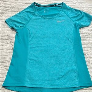 Nike Women's Teal Short Sleeve Tee